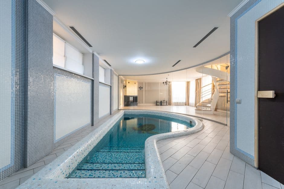 Lagoon Edge Villa